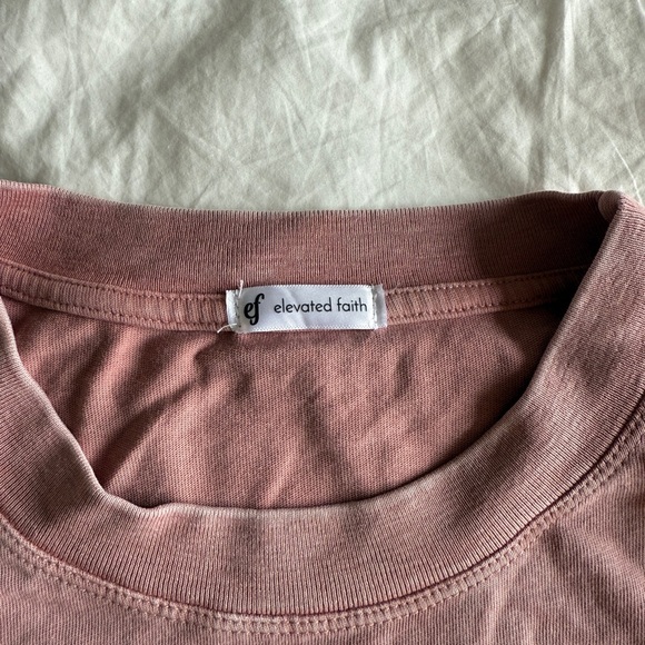 Elevation Faith Graphic Tee - Picture 4 of 4